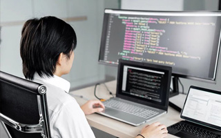 神农架 api php源码,下载的php源码怎么运行呢？